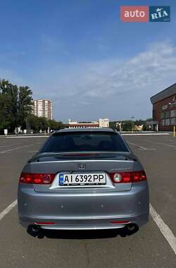 Седан Honda Accord 2004 в Києві