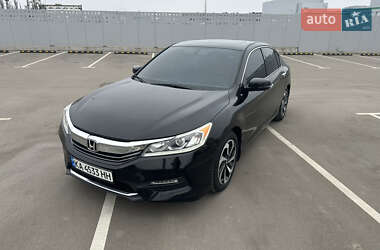 Седан Honda Accord 2017 в Киеве