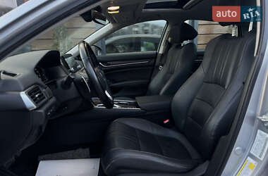 Седан Honda Accord 2019 в 