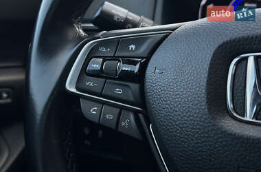 Седан Honda Accord 2019 в 