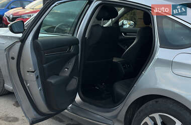 Седан Honda Accord 2019 в 