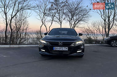 Седан Honda Accord 2019 в 