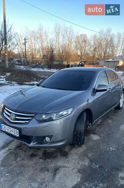 Седан Honda Accord 2010 в Чернигове