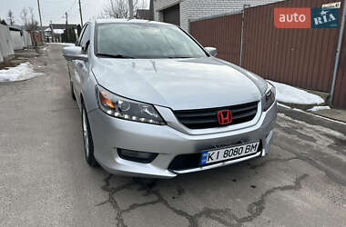 Седан Honda Accord 2014 в Києві