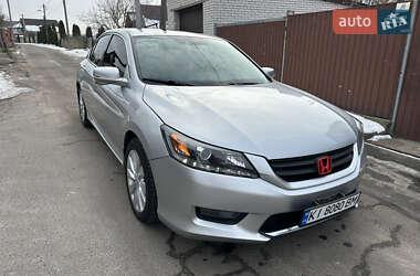 Седан Honda Accord 2014 в Києві