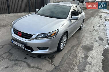 Седан Honda Accord 2014 в Києві