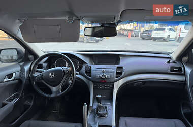 Седан Honda Accord 2009 в Львове