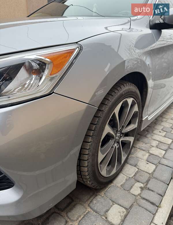 Седан Honda Accord 2017 в Кропивницком
