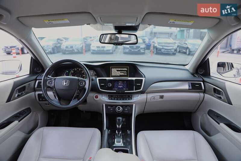 Седан Honda Accord 2014 в Харькове