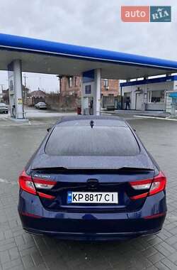 Седан Honda Accord 2018 в Львові