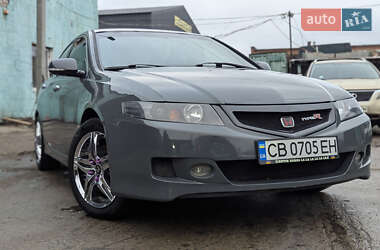 Седан Honda Accord 2004 в Чернігові