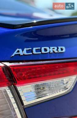 Седан Honda Accord 2022 в Києві