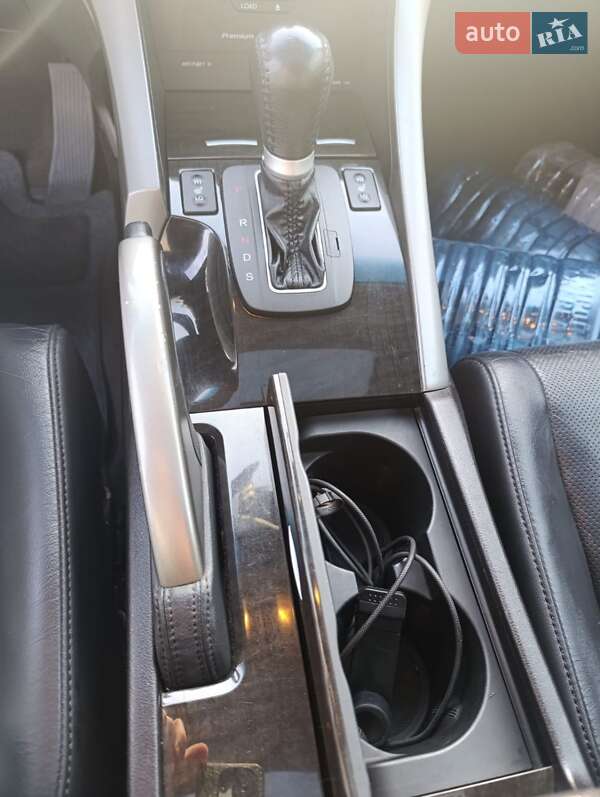 Універсал Honda Accord 2011 в Черкасах