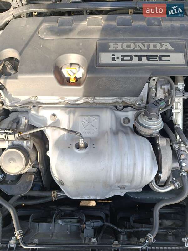 Універсал Honda Accord 2011 в Черкасах