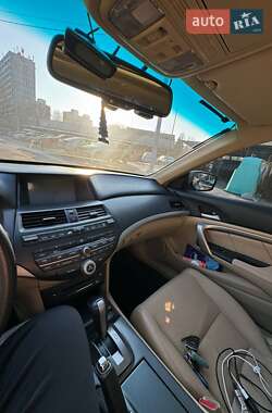 Купе Honda Accord 2008 в 
