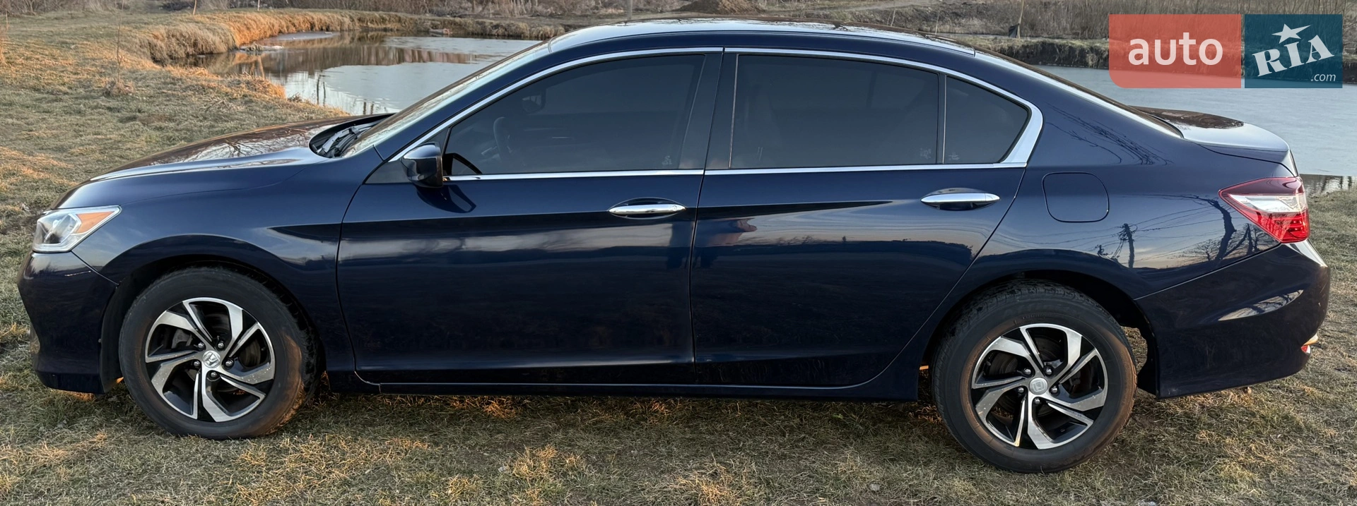 2017 Honda Accord - мініатюра 3