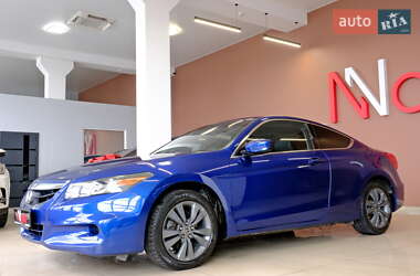 Купе Honda Accord 2012 в 