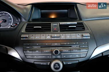 Купе Honda Accord 2012 в 
