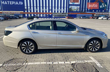 Седан Honda Accord 2014 в 
