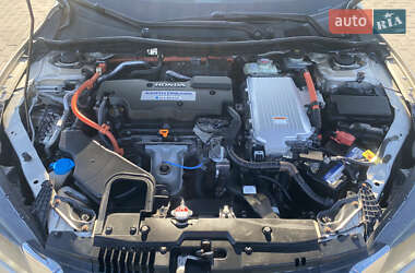 Седан Honda Accord 2014 в 