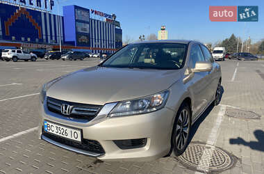Седан Honda Accord 2014 в 