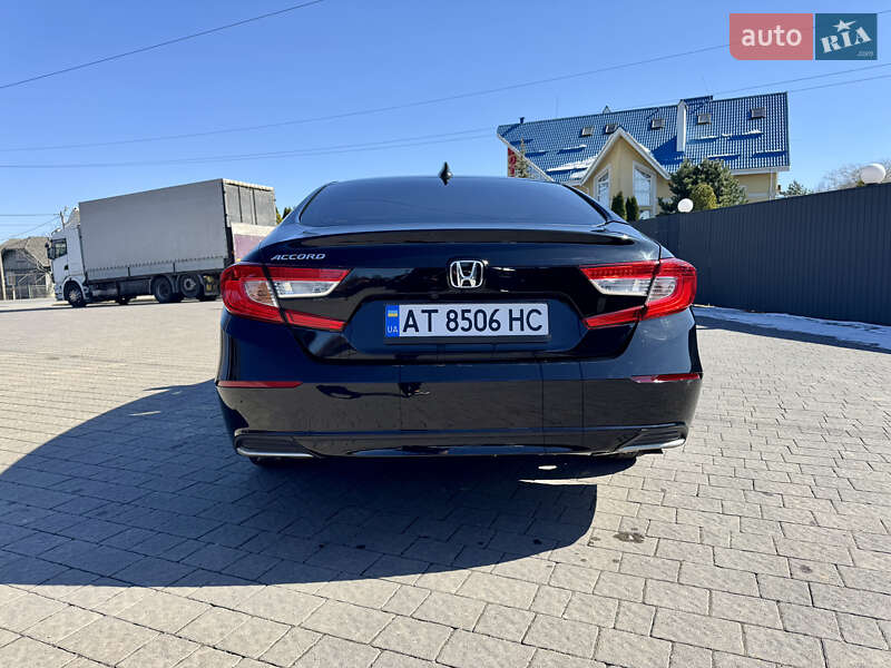 Седан Honda Accord 2018 в Івано-Франківську