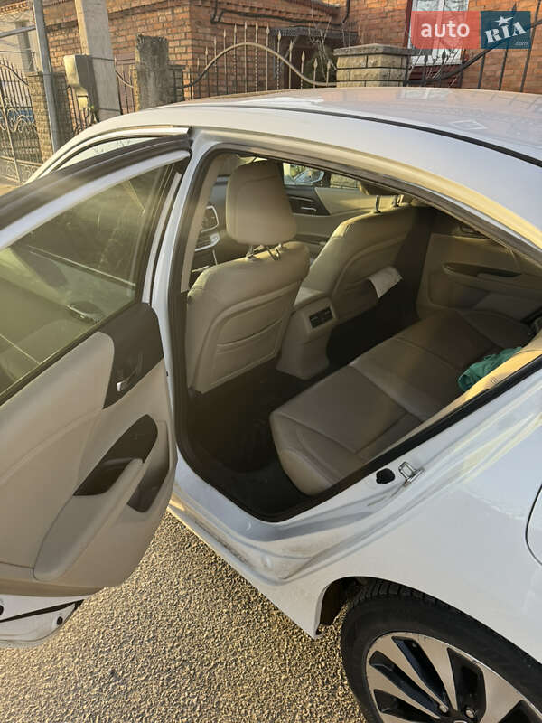 Седан Honda Accord 2014 в Хмельницькому
