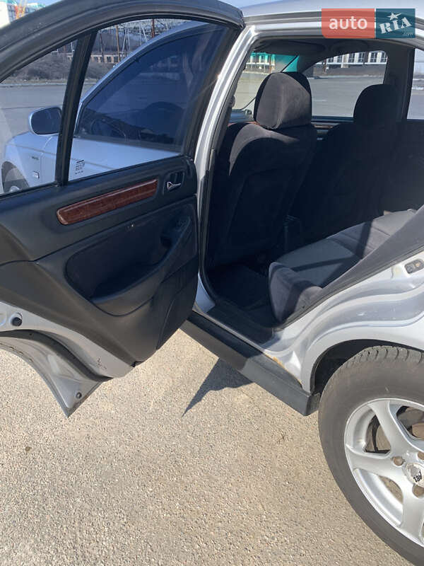 Лифтбек Honda Accord 2002 в Чернигове