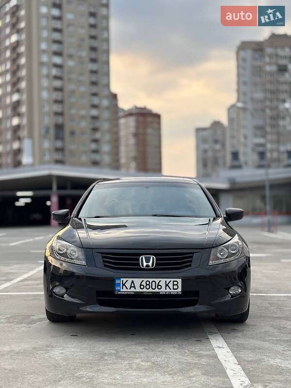 Седан Honda Accord 2008 в Киеве