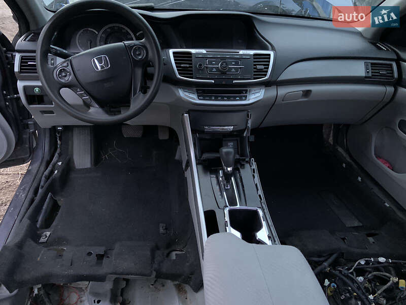 Седан Honda Accord 2015 в Харкові