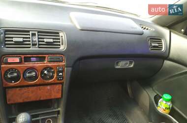Седан Honda Accord 1996 в 