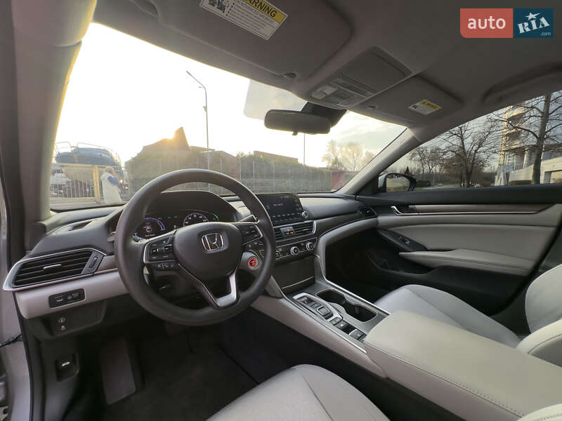 Седан Honda Accord 2018 в Києві