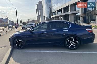 Седан Honda Accord 2016 в Львове