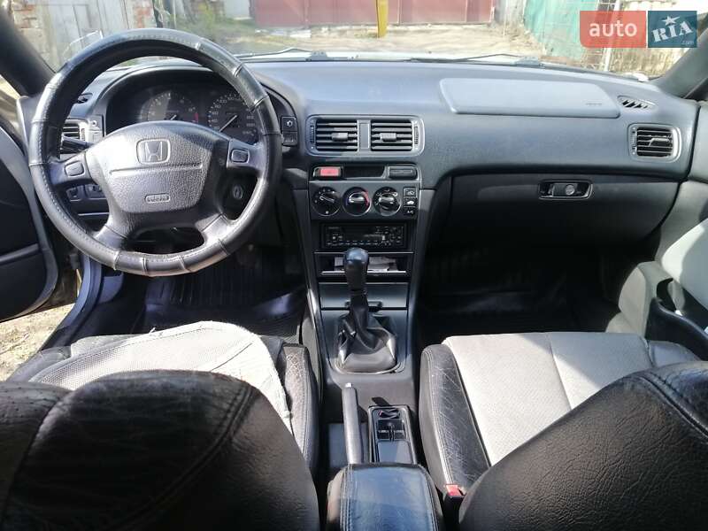 Седан Honda Accord 1997 в Чернігові