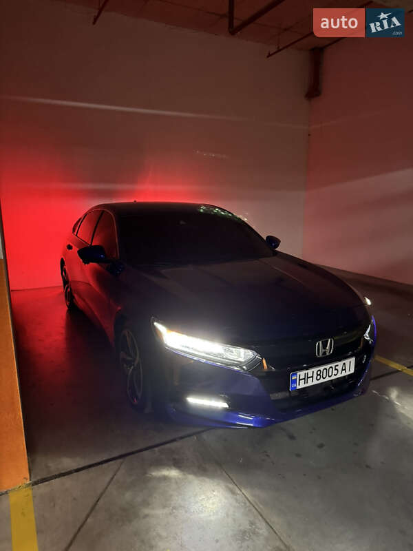 Седан Honda Accord 2017 в Одессе
