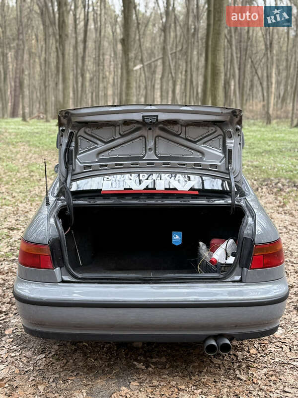 Седан Honda Accord 1994 в Львове