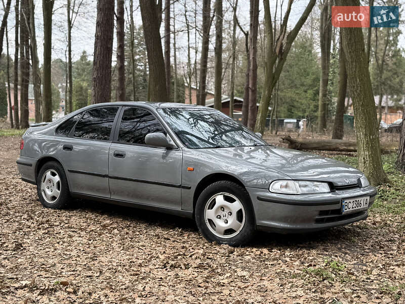 Седан Honda Accord 1994 в Львове