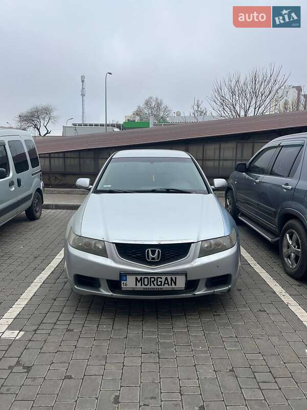Honda Accord 2004