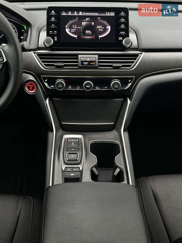 Седан Honda Accord 2018 в Киеве