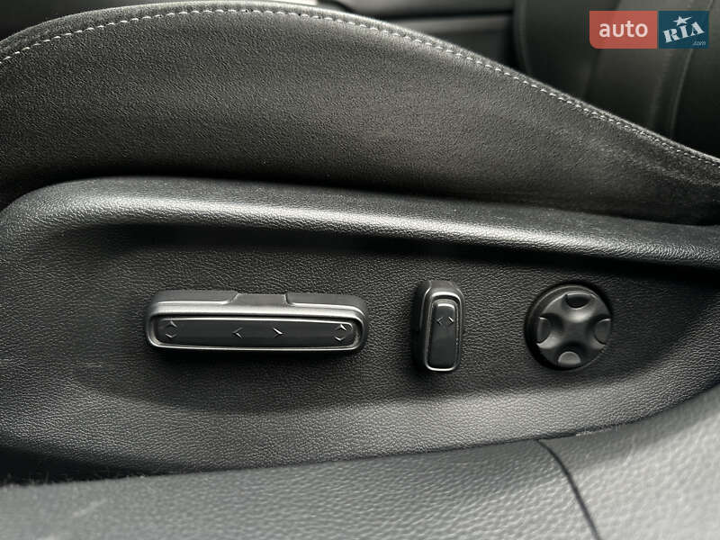 Седан Honda Accord 2018 в Киеве