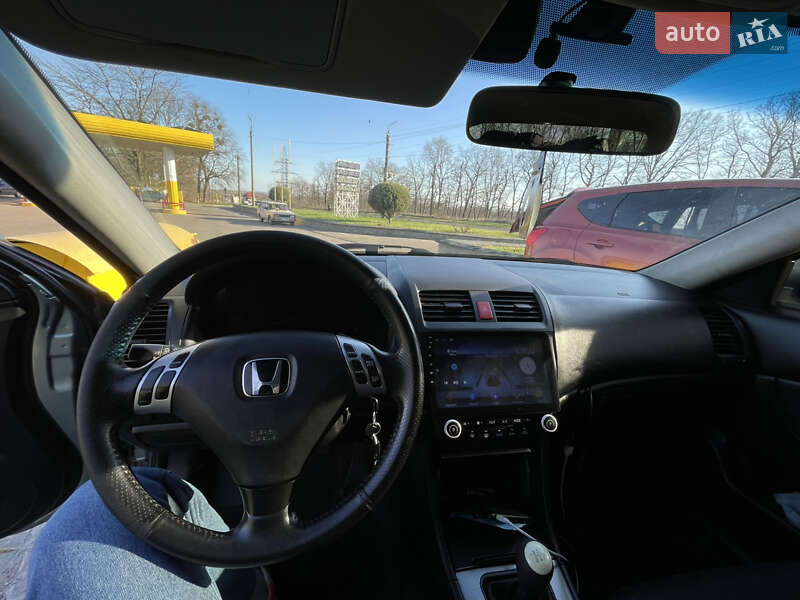 Седан Honda Accord 2004 в Черкассах