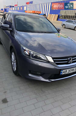 Седан Honda Accord 2014 в 