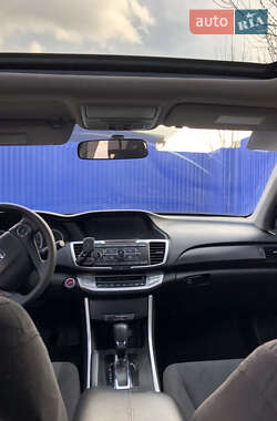 Седан Honda Accord 2014 в 
