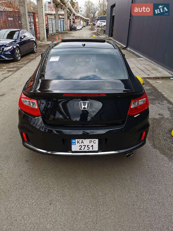 Купе Honda Accord 2013 в Киеве фото 28 Купе Honda Accord 2013 в Киеве
