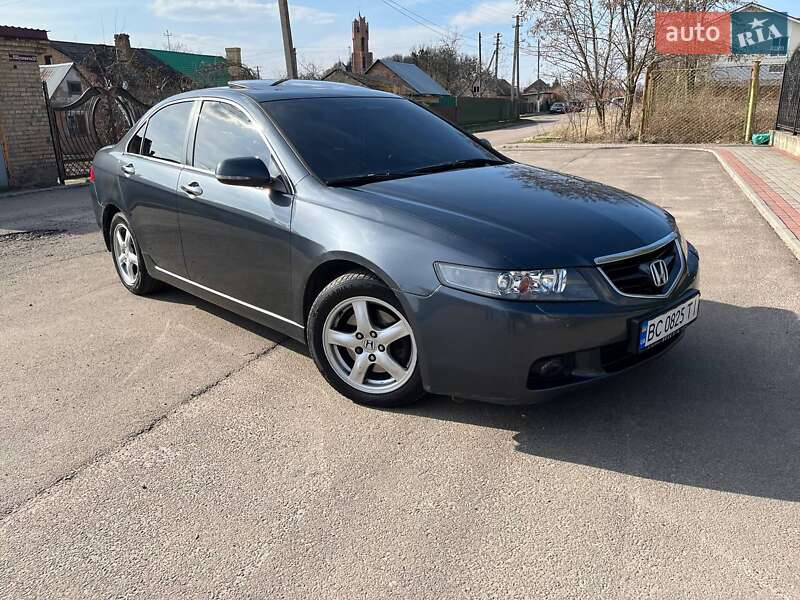 Седан Honda Accord 2005 в 