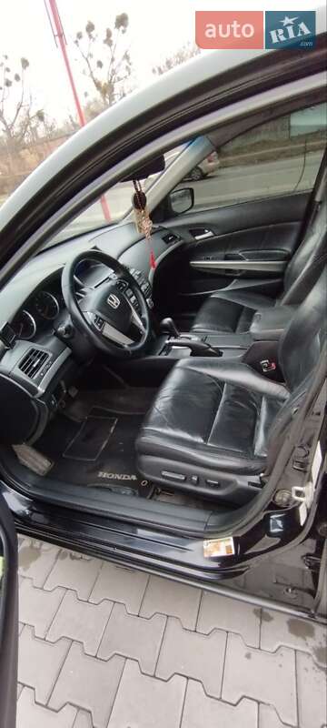 Седан Honda Accord 2008 в Виннице