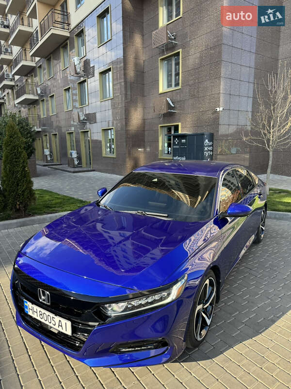 Седан Honda Accord 2017 в Одессе