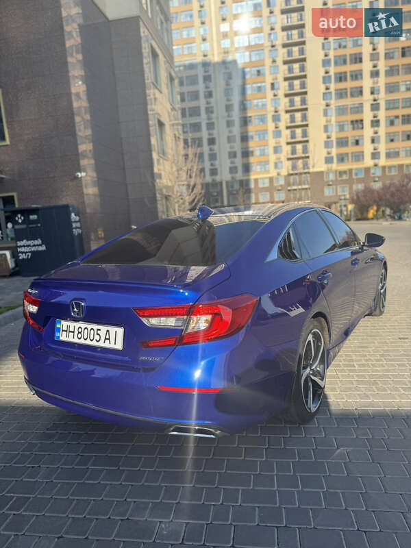 Седан Honda Accord 2017 в Одессе