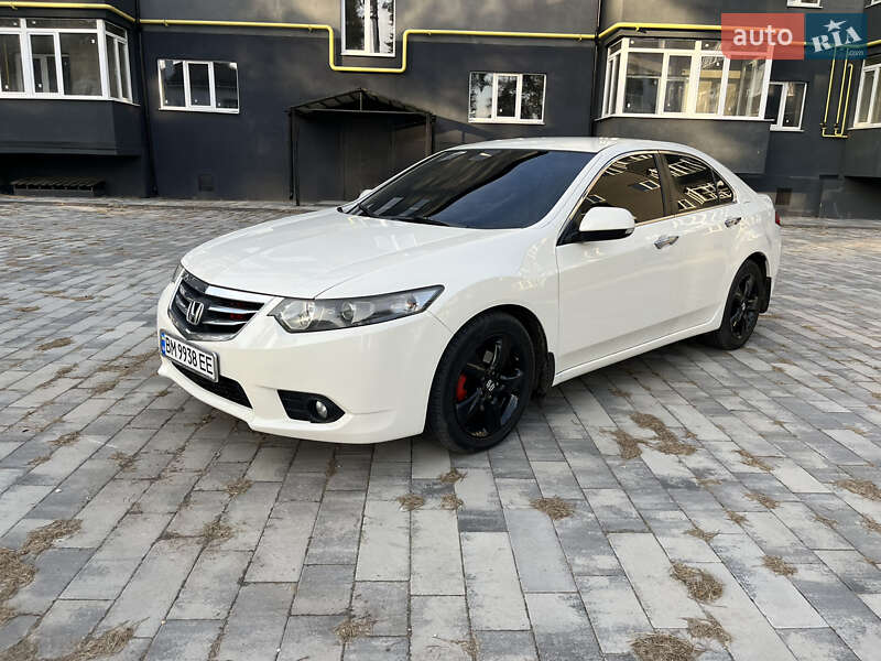 Седан Honda Accord 2011 в 