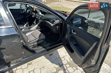 Седан Honda Accord 2010 в 